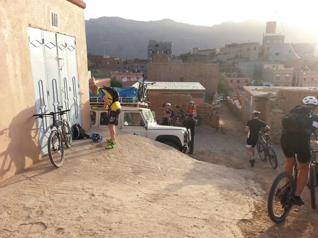 فندق Dar Ilyana Ait Tiourhza المظهر الخارجي الصورة